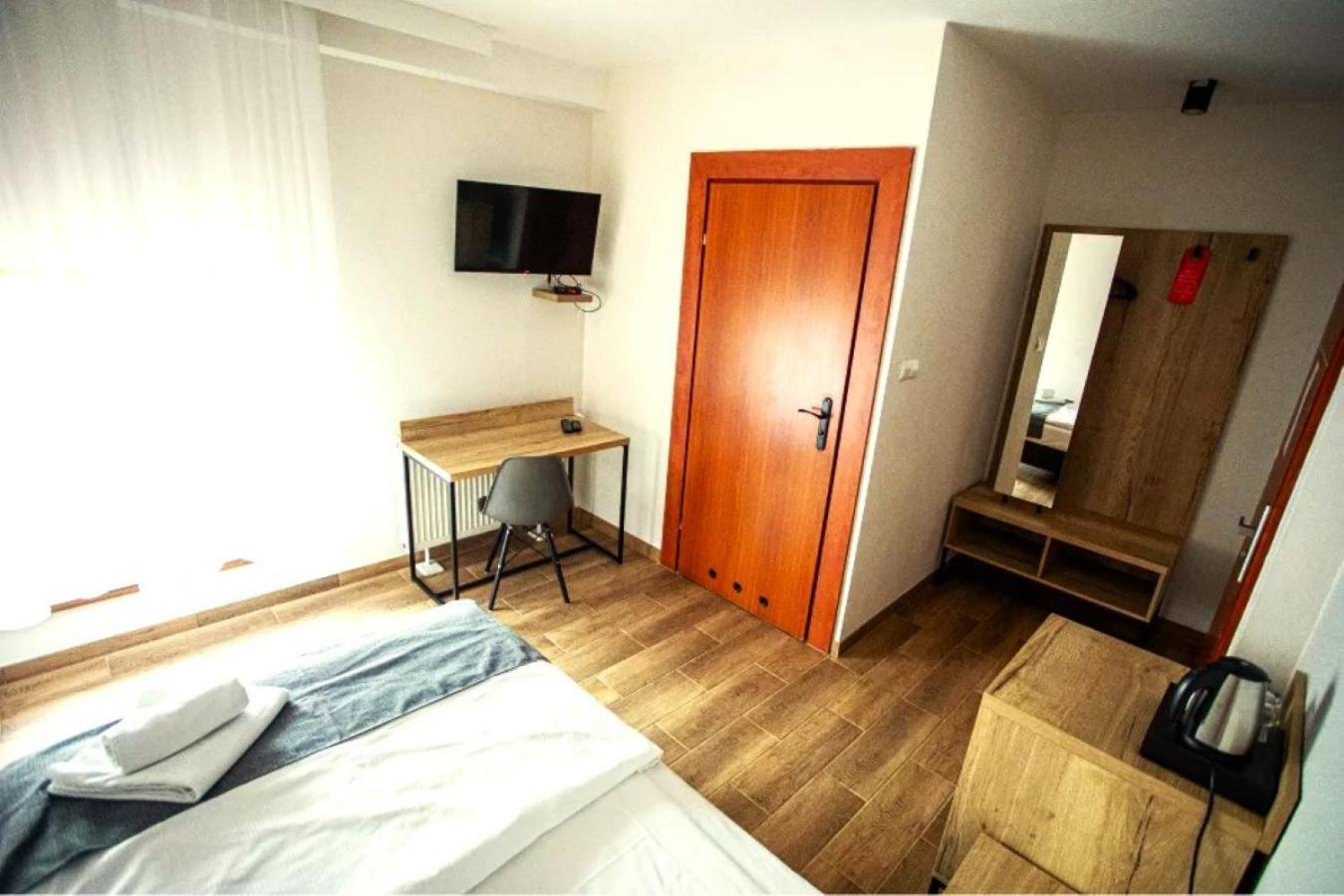 Apartamenty Pod Lwem Świdnica Exterior foto